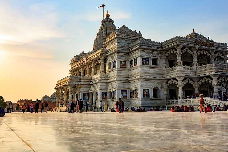 Mathura Vrindavan tour package with  Varanasi and Ayodhya